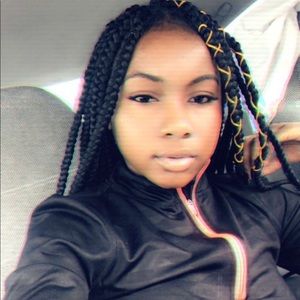 Meet your Posher, Ithy